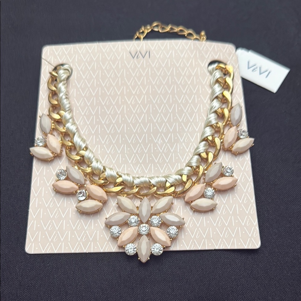 ViVI Gold and Pink Floral Crystal Necklace